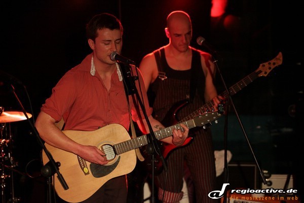 Cortis (live in Heidelberg, 2009)